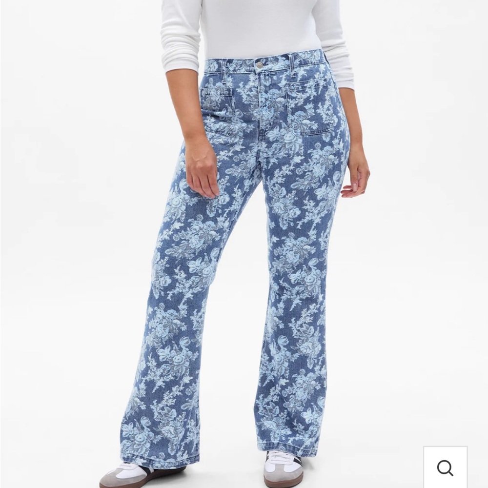 Love Shack Fancy X GAP Floral Jeans Sz 32 LARGE Hard to Find